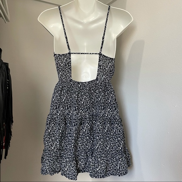 Super Cute Mini Dress - Picture 4 of 4